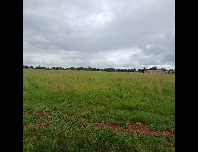 16,170M² VACANT LAND FOR SALE IN KOOKRUS